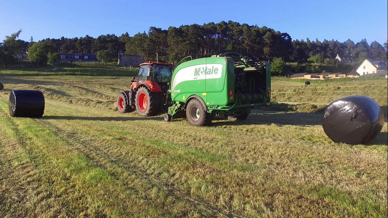 Making Haylage 2019