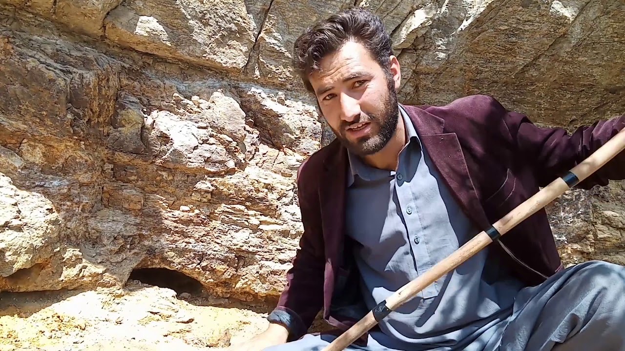 The traditional sulphur miners in Gilgit Baltistan