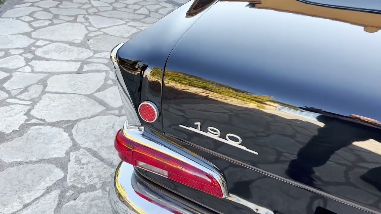 Mercedes W110 190c