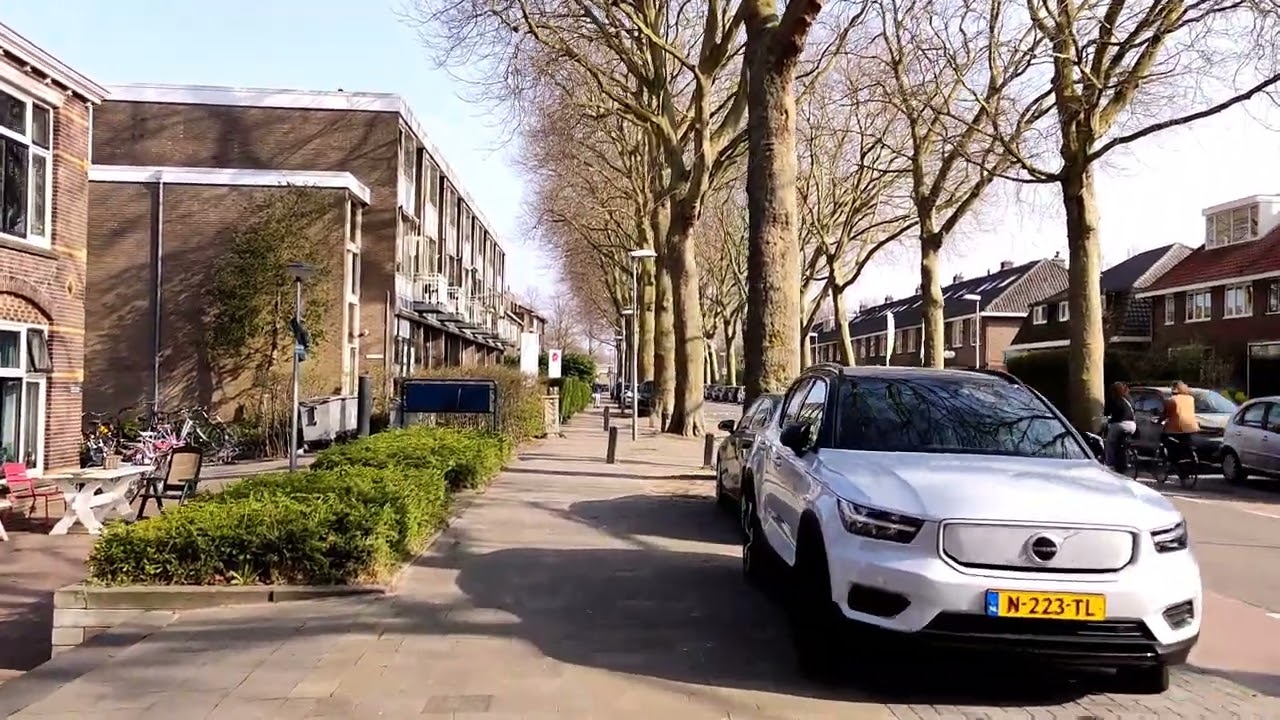 A Walk to The Uithof | UTRECHT | NL.