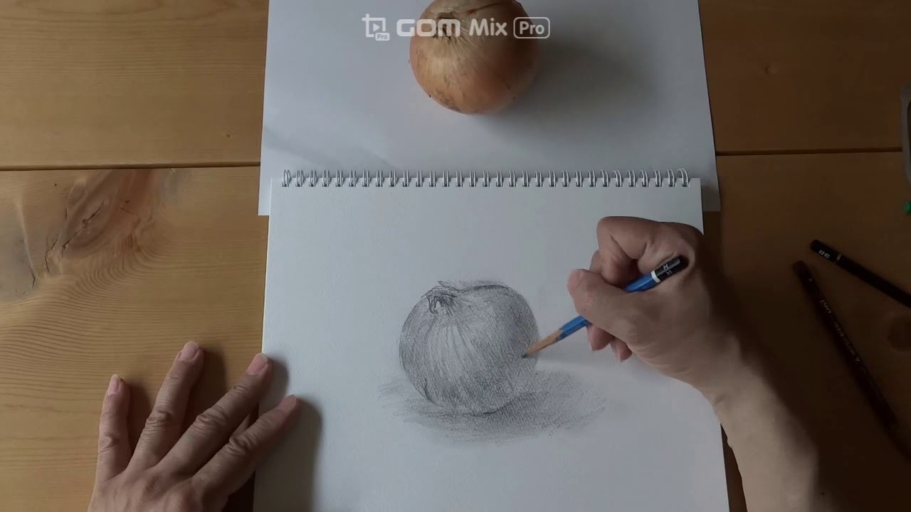 玉ねぎのデッサン　10分