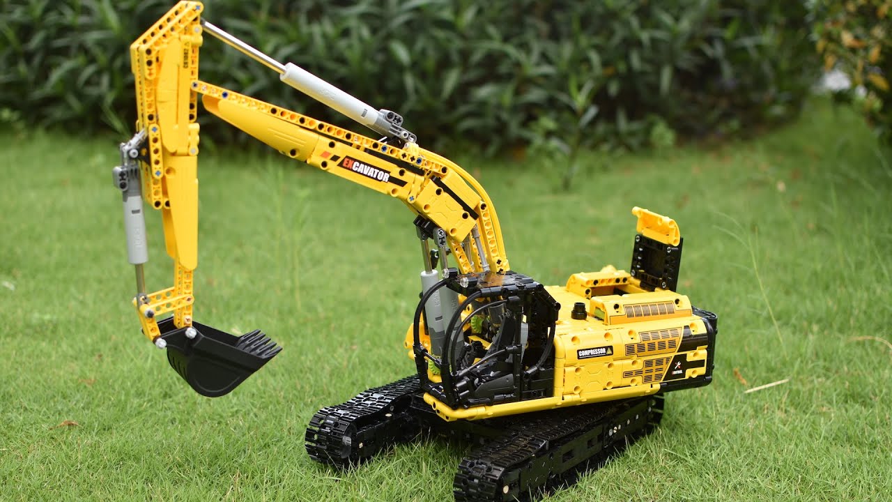 Lắp ráp và đánh giá chi tiết mô hình máy xúc CaDA C61082 (P2)