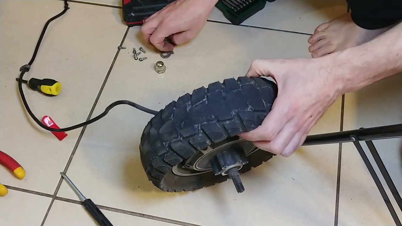 Bogist C1 Pro Electric Scooter Motor Repair – Water Damage Fix! Part 1