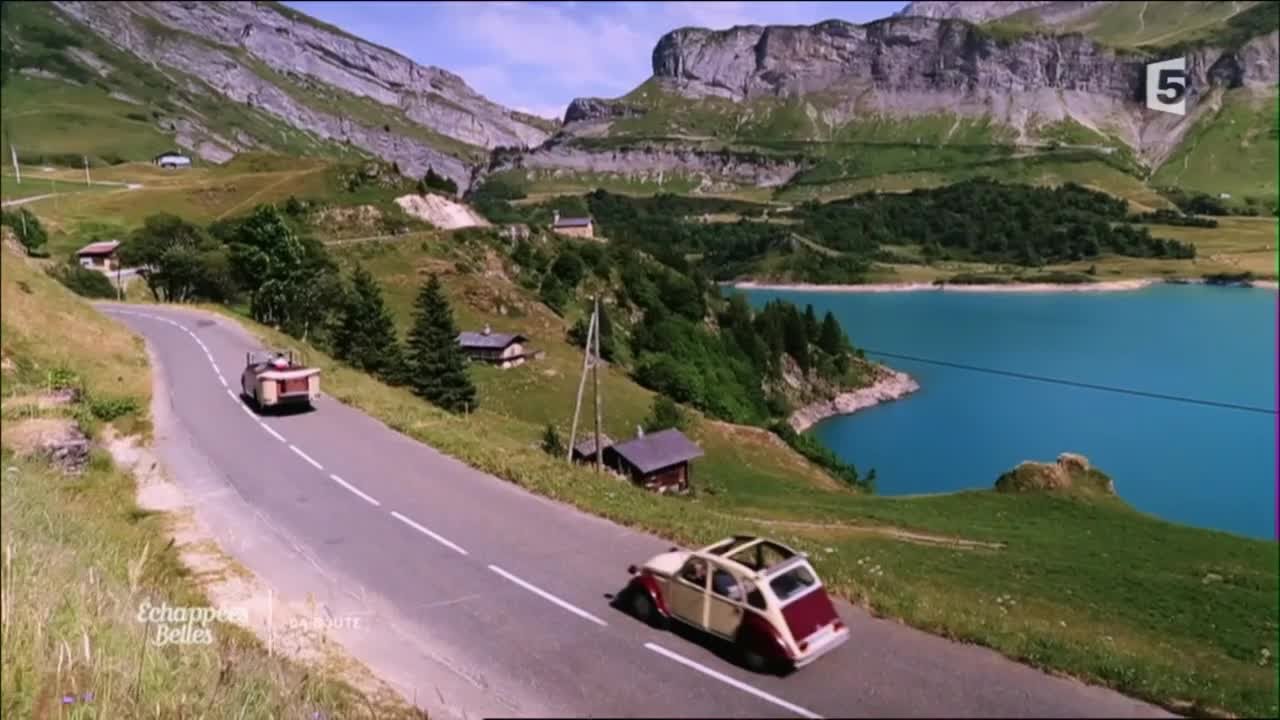 La route des grandes Alpes - Echappées Belles