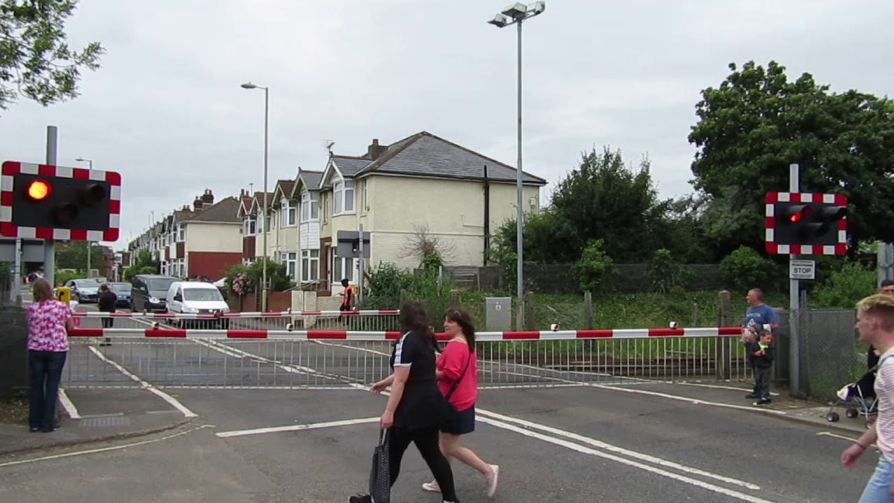 Totton level Crossing 10/06/2017 (3)