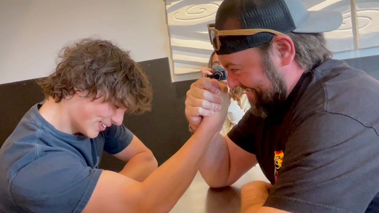 ARM WRESTLiNG MY DAUGHTERS BOYFRiEND !