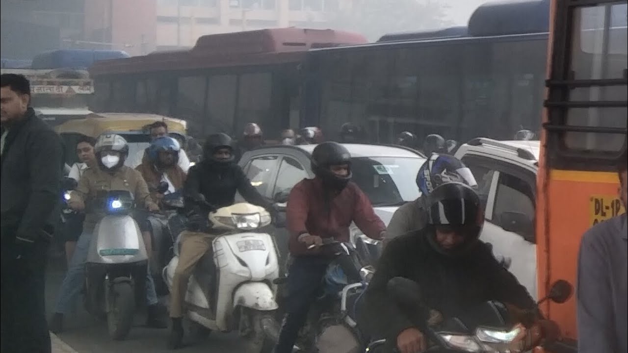Delhi parivahan Nigam Bus walon ne Kari hadtal live