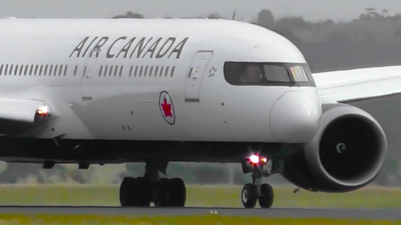 INAUGURAL | Air Canada Boeing 787-9 NEW LIVERY Landing & Takeoff ● Melbourne Airport Plane Spotting