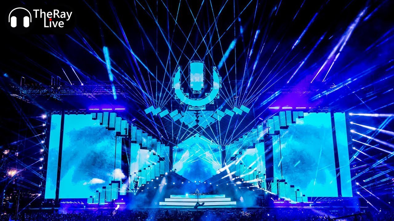 The Chainsmokers - Everybody Hates Me [Live at Ultra Music Festival 2018]