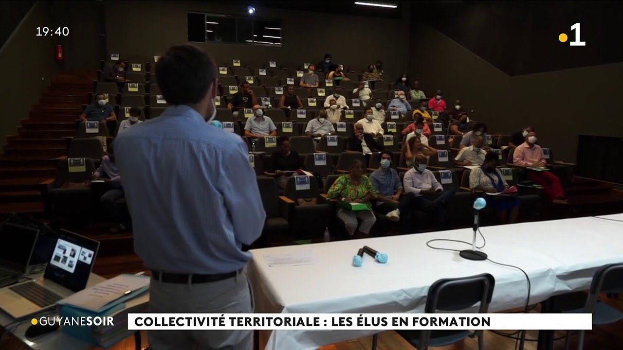 Les élus de la collectivité territoriale en formation