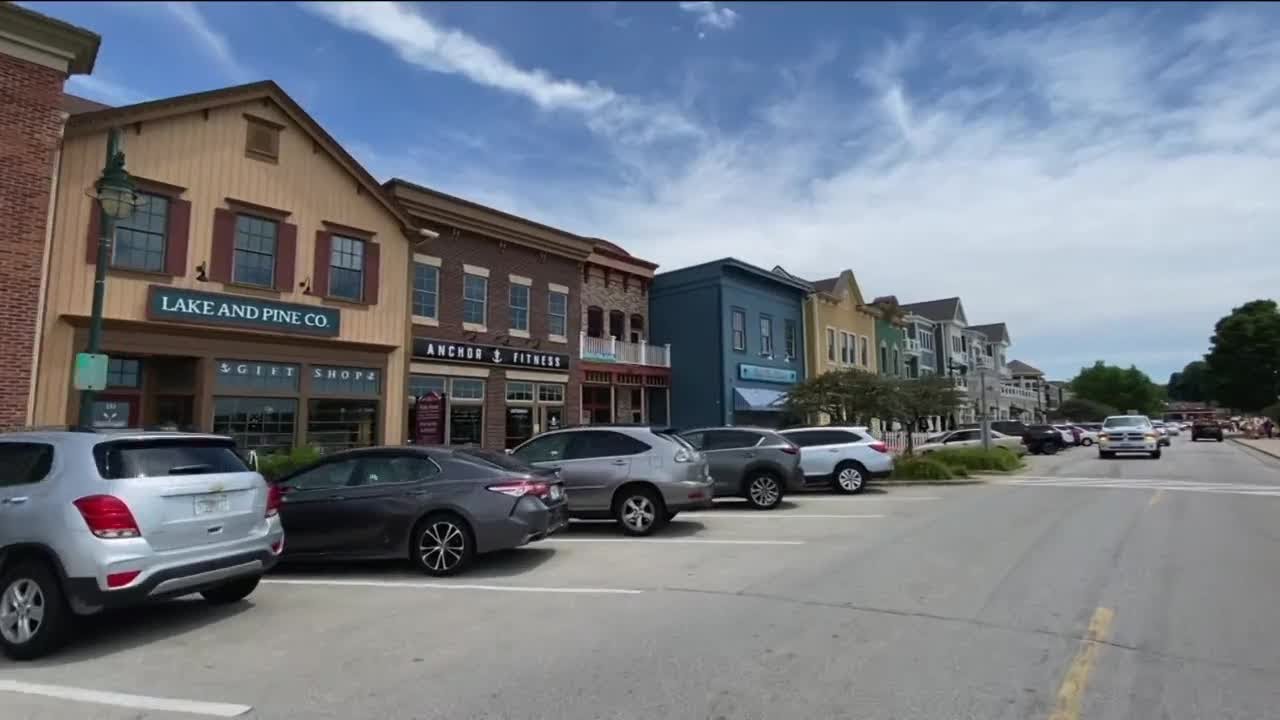 Pewaukee businesses weigh in on elimination of parking along Wisconsin Avenue