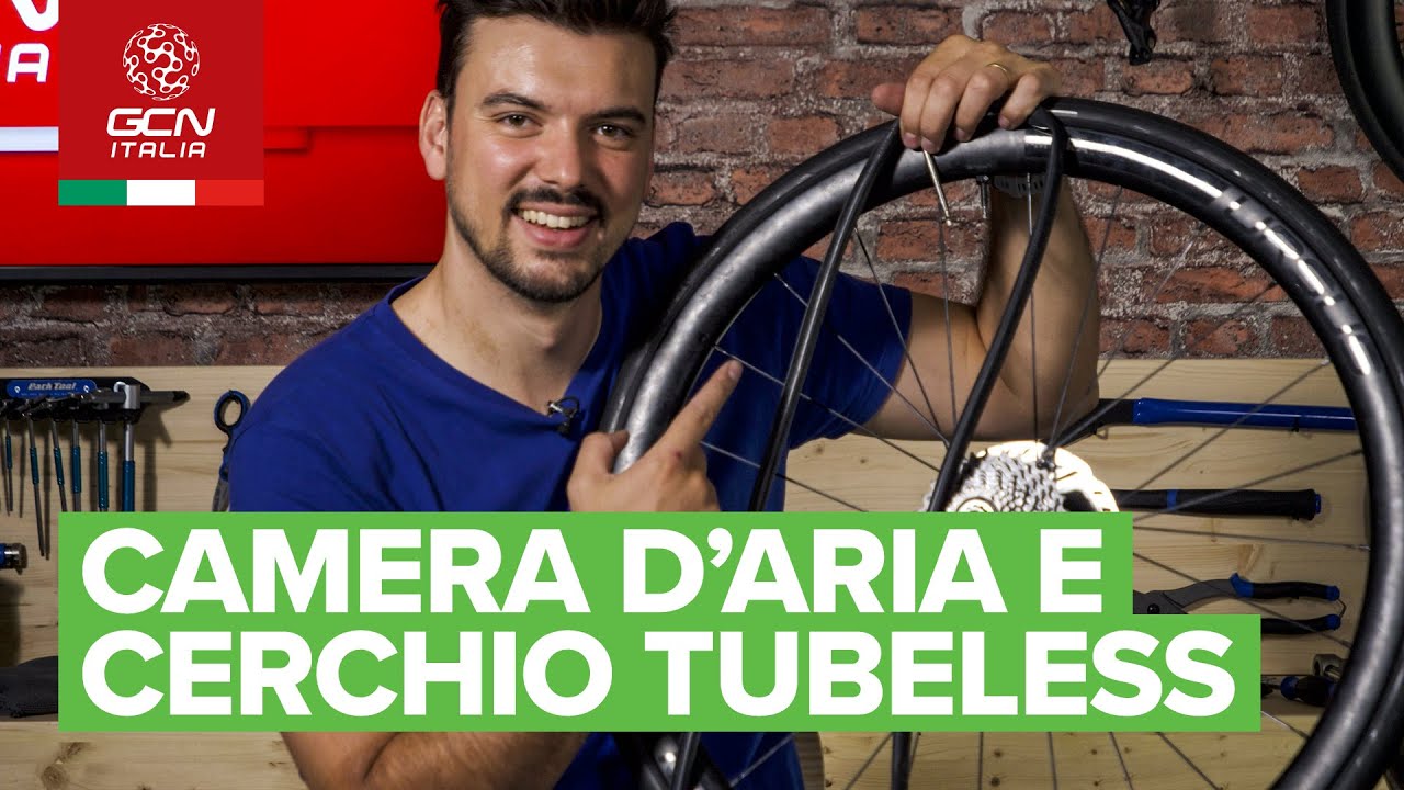 Come montare una camera d&rsquo;aria su una ruota tubeless ready | Manutenzione a bordo strada