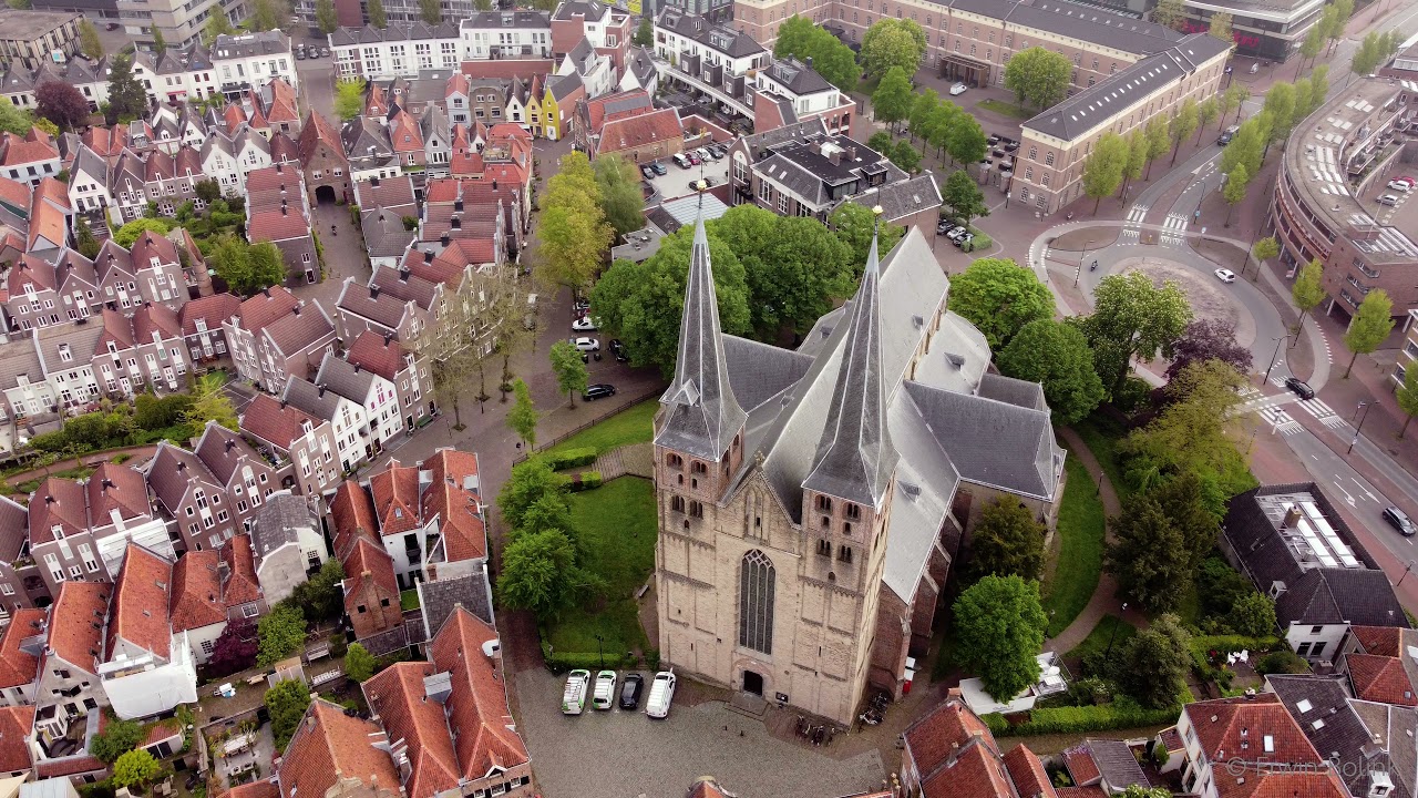 Bergkerk Deventer by Drone 4K.