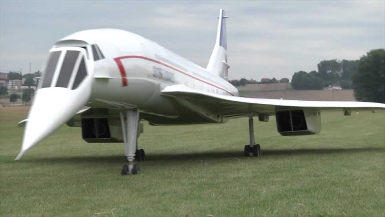 A huge Concorde RC plane powered by two turbines.