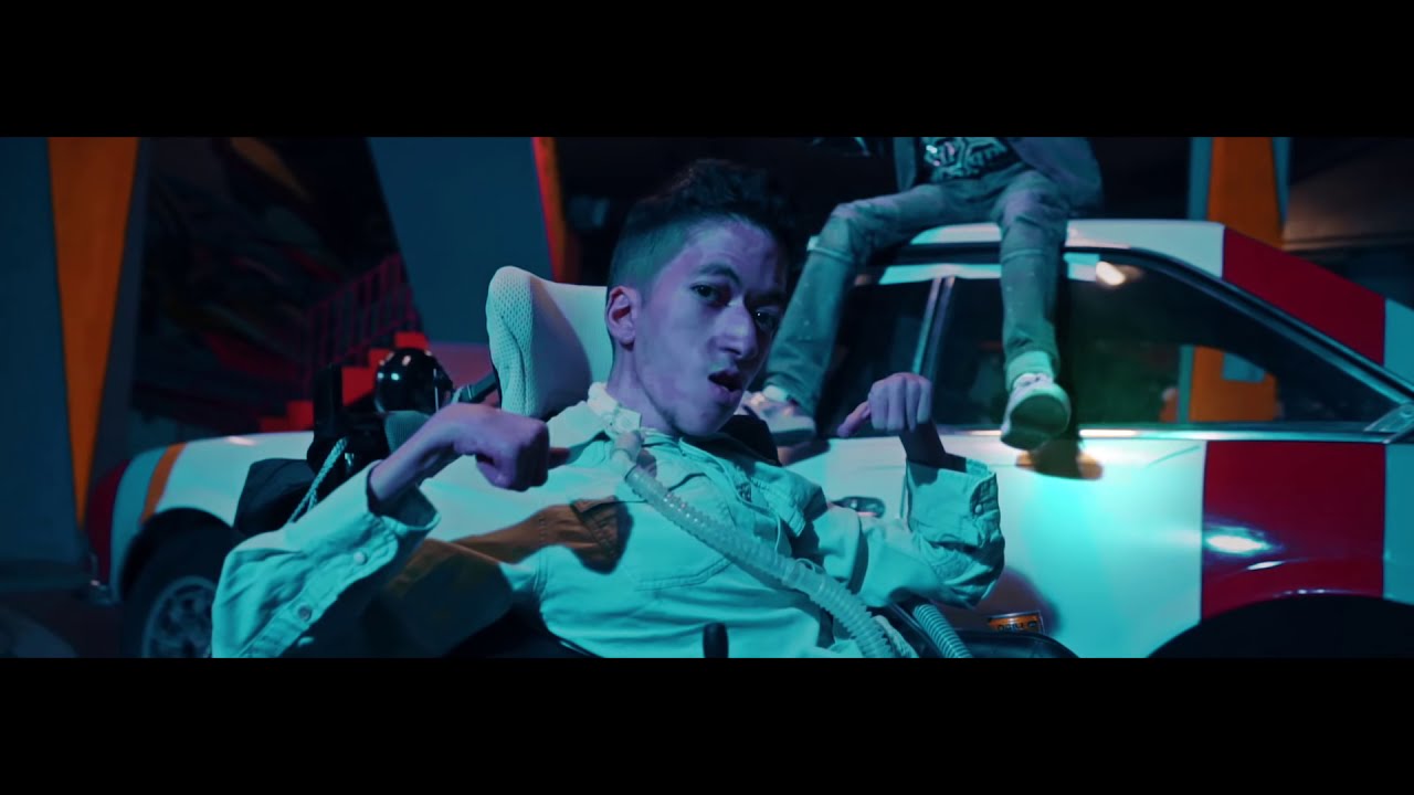 Hassan Plein - J'ai r&eacute;ussi ma vie (Clip Officiel)