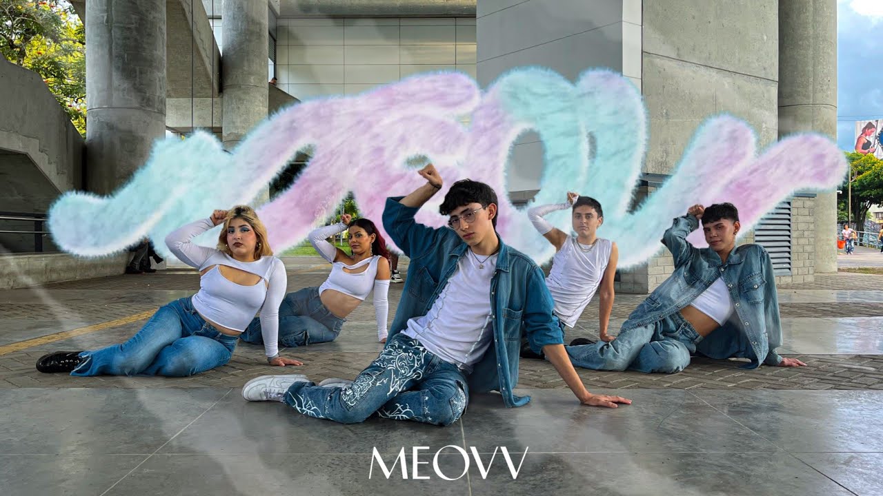[KPOP IN PUBLIC COLOMBIA] MEOVV (미야오) - 'MEOW'  [4K] | Dance Cover by SPACE IX