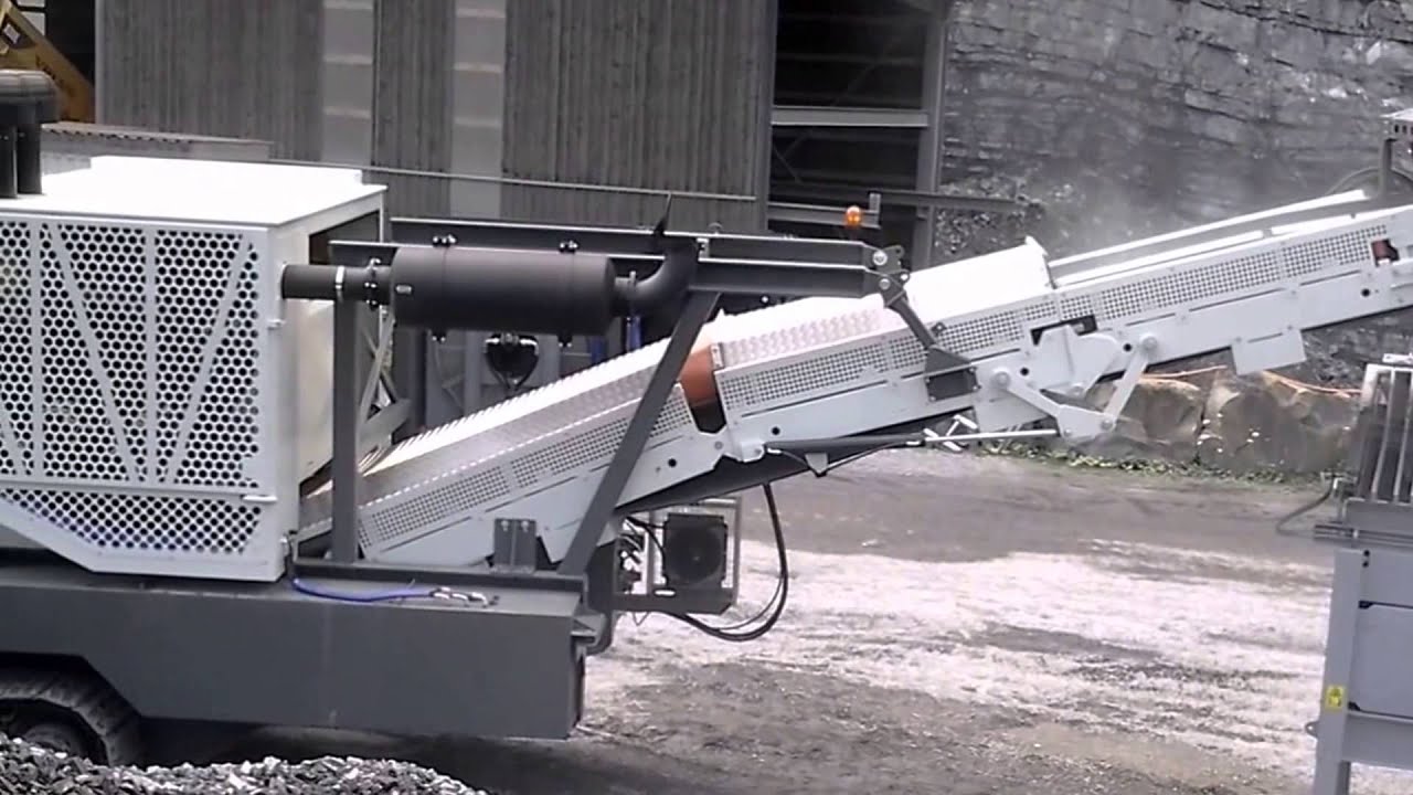 Impactor - GIPO 2700 Mag VSI (Vertical Shaft Impactor) in Operation