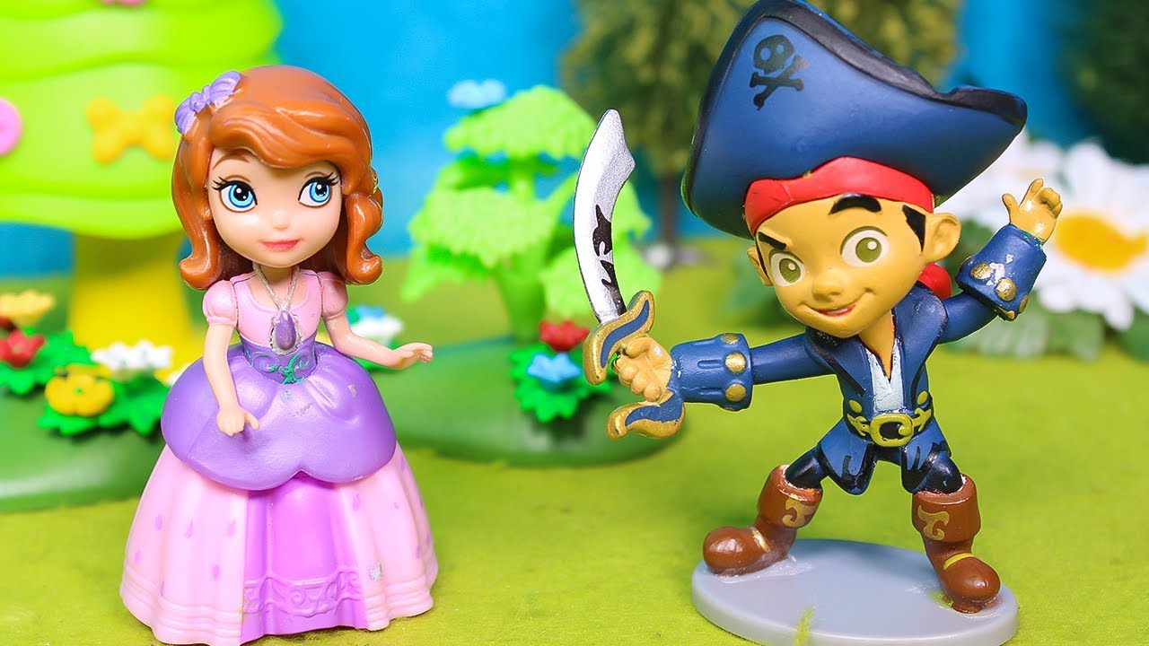SOFIA THE FIRST 👑Sofia and Jake the Pirate live adventure together | Toys videos for kids