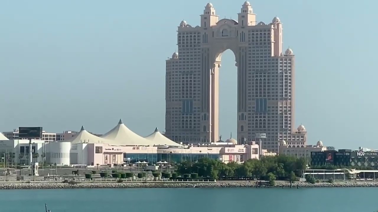 Radisson Blu Hotel & Resort Abu Dhabi Corniche 