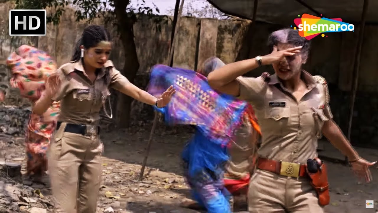गुंडों ने रंग डाल के छोड़ा करिश्मा सिंह और संतोष को | Best of Maddam Sir|Karishma Singh Holi Special