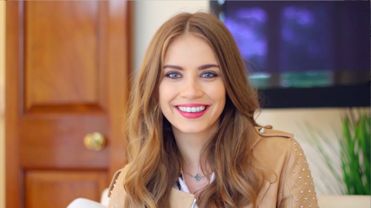 How to get healthy, amazing hair? Q&A by Xenia Tchoumi