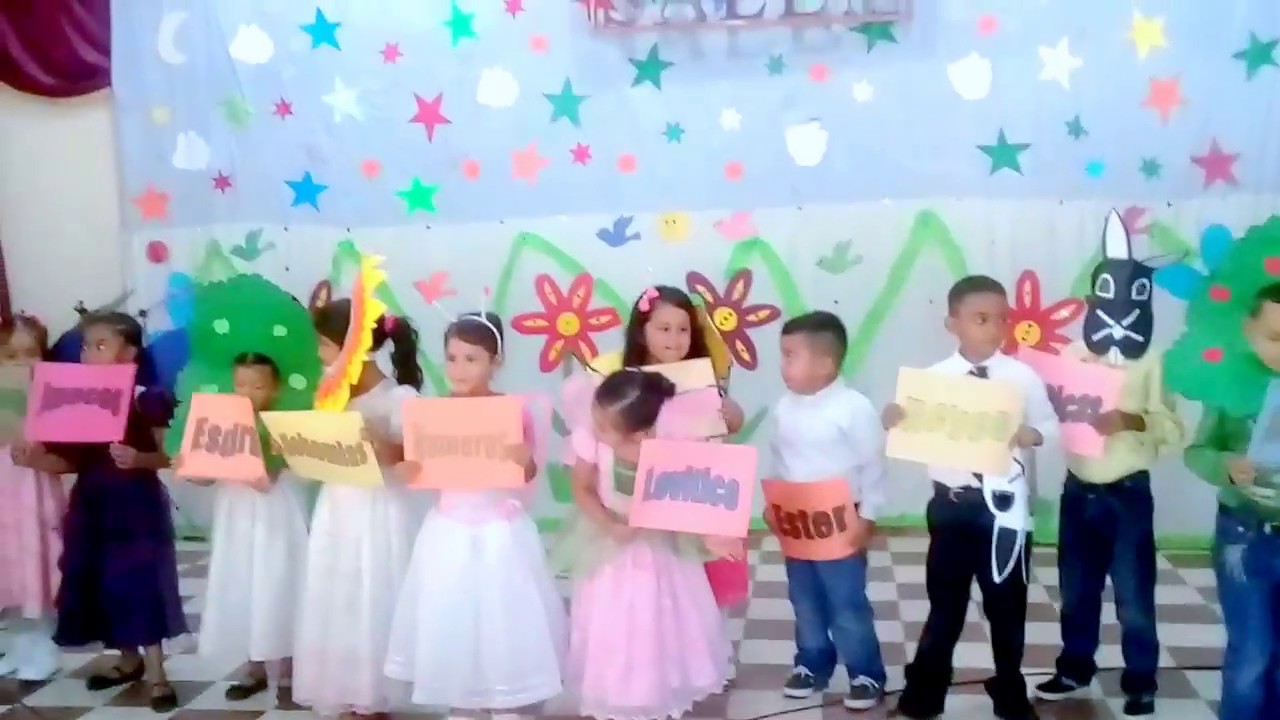 presentacion de niños parvulos, escuela dominical tabernaculo Salem cantarranas, Honduras C.A.