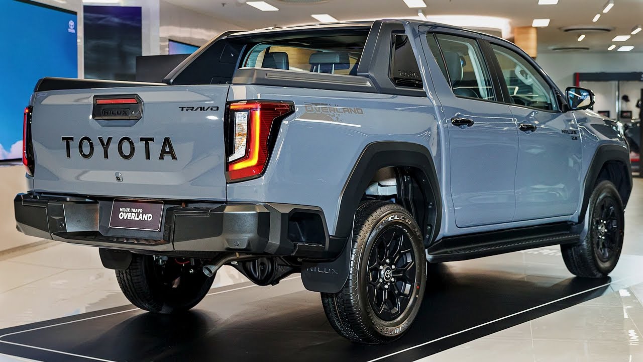 2026 Toyota Hilux - Exterior and interior details