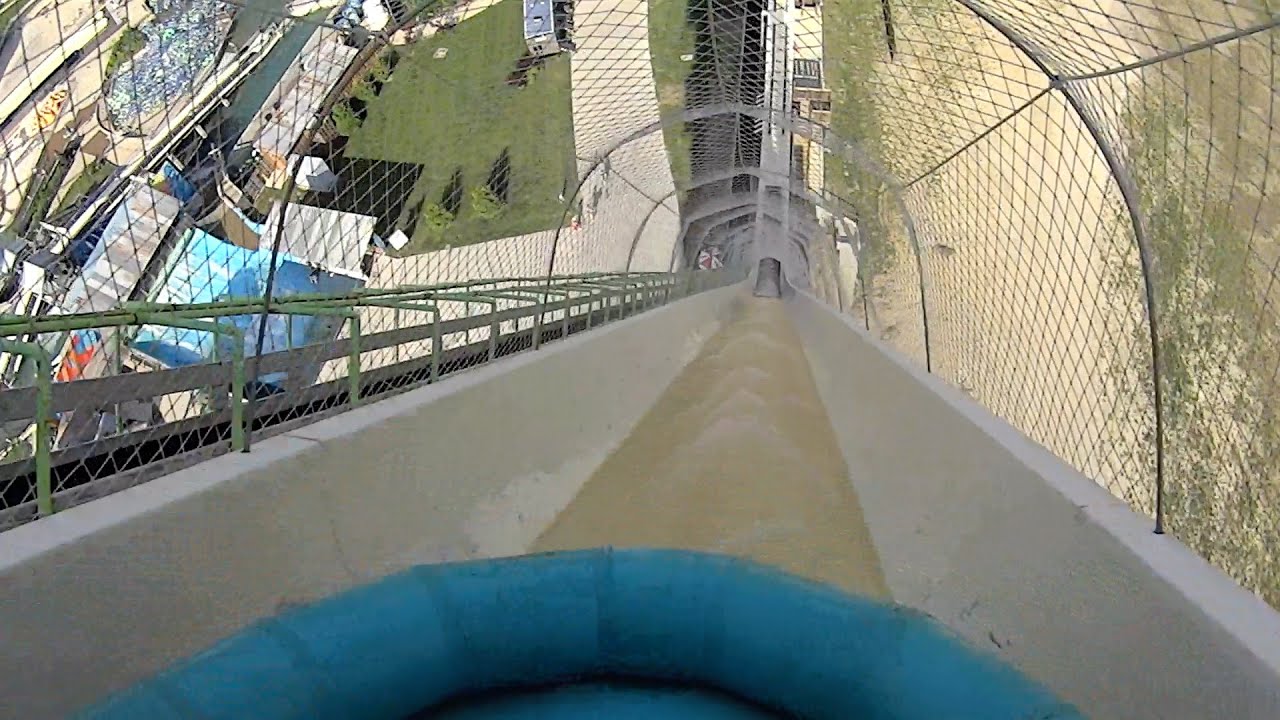 Giant Verr&uuml;ckt Water Slide at Schlitterbahn Kansas City