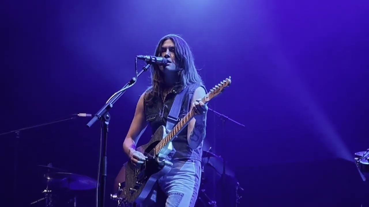 LARKIN POE: Bluephoria