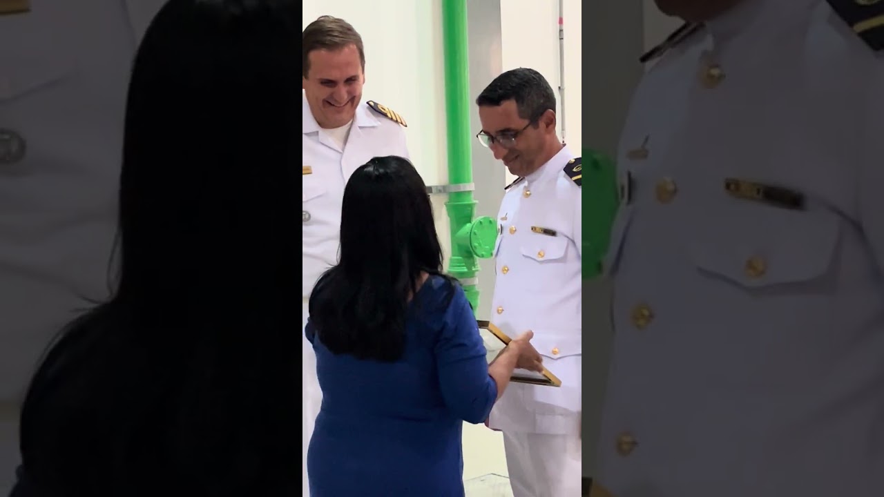 Cerimônia em homenagem ao suboficial SRA
