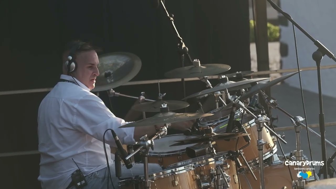 JONATHAN HERNANDEZ 