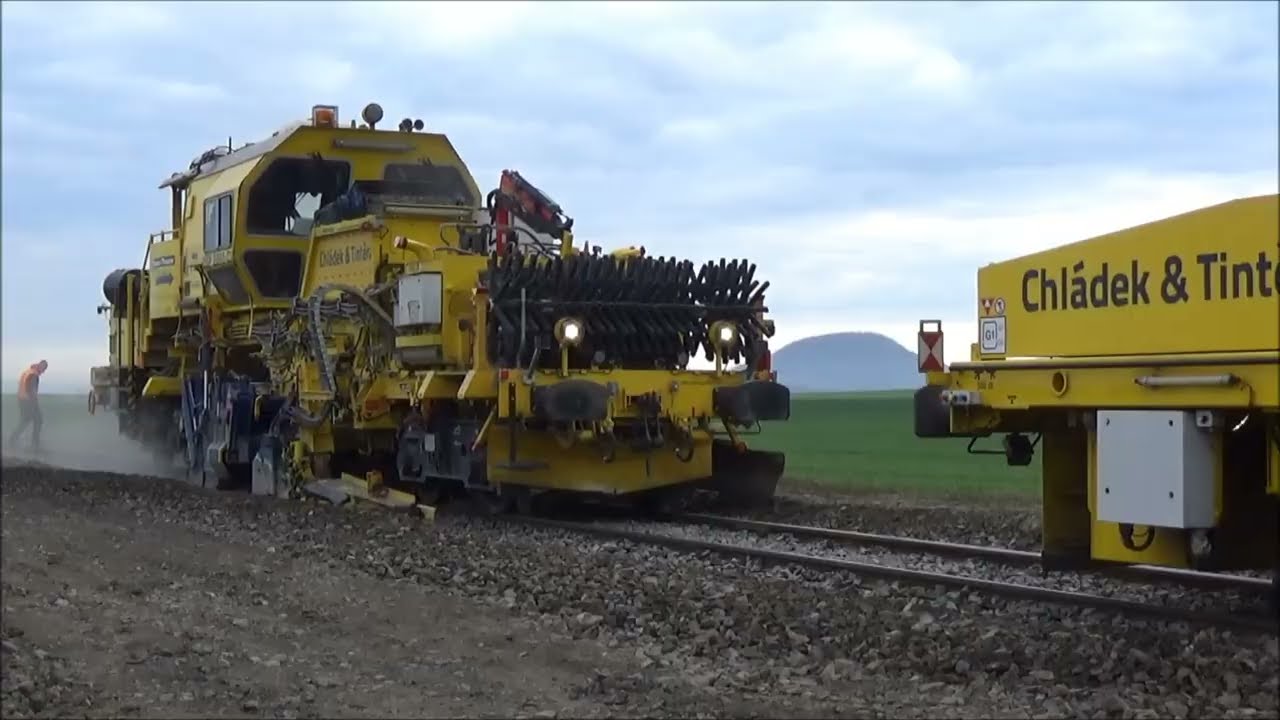 Rekonstrukce dráhy Straškov - Zlonice