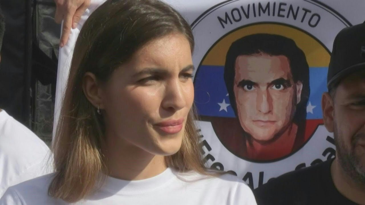 Governo interino da Venezuela exonera esposa de suposto laranja de Maduro | AFP