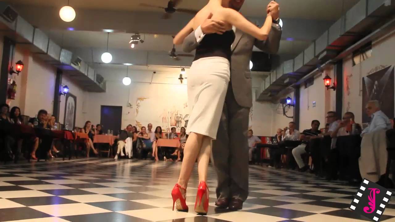 MARTIN VICENTE & AYELEN URRUTIA ¤  