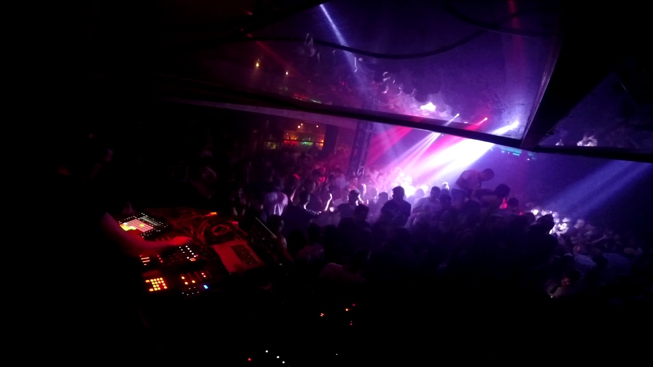 Siles @ Warmup to Richie Hawtin | Barraca, 2018 09 15