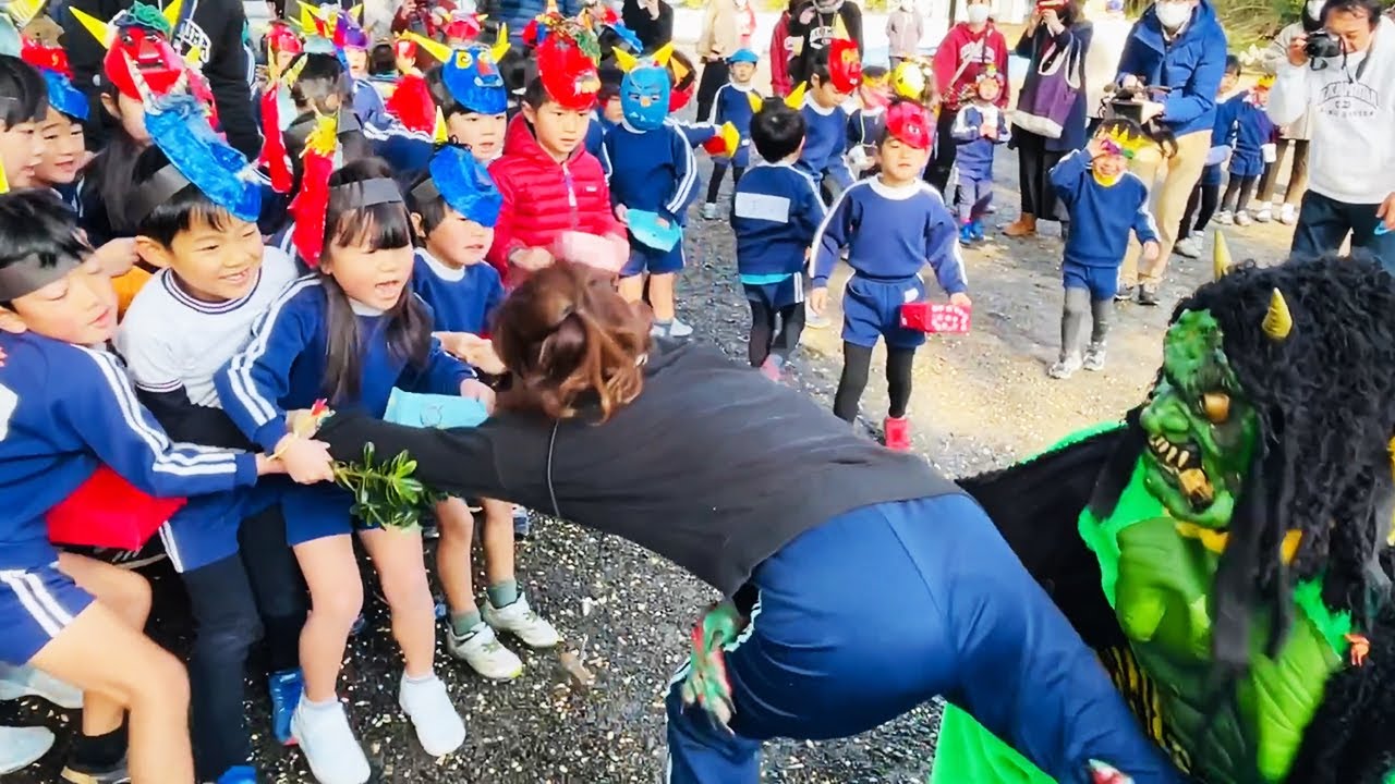 園児が豆まき　鬼もコロナもあっちいけ！