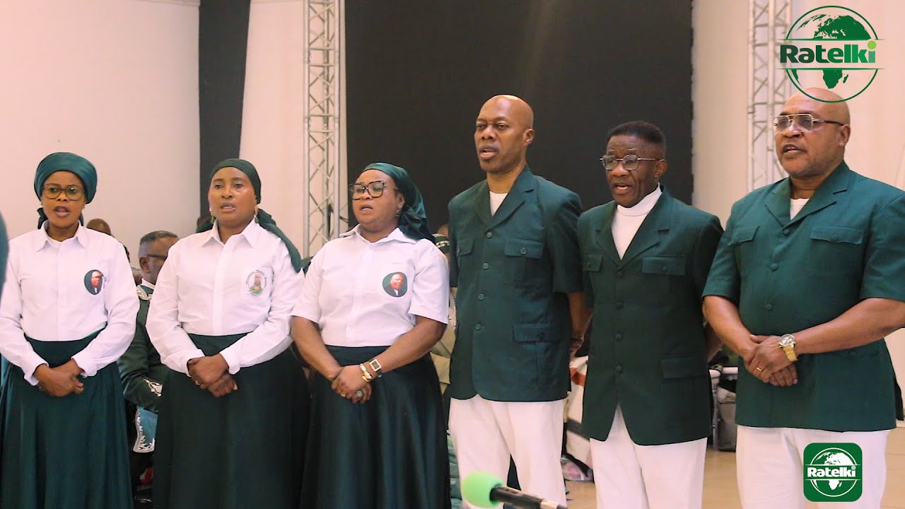 E NZAMBI A MOYO UNGUILA DO  -   CHOREKI SAINT OUEN