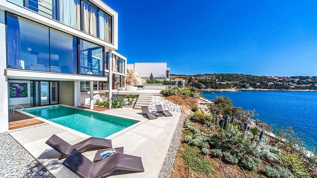 ALL ABOUT RESIDENCE PERMIT THROUGH PROPERTY IN MONTENEGRO