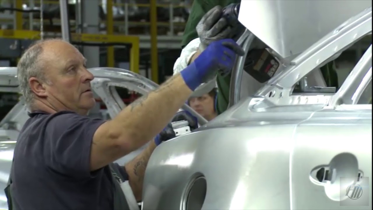 JAGUAR XJ PRODUCTION PRODUCTION LINE