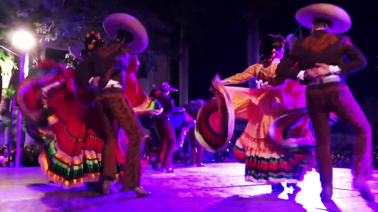2018-10 Day of the Dead Mexican Dancing