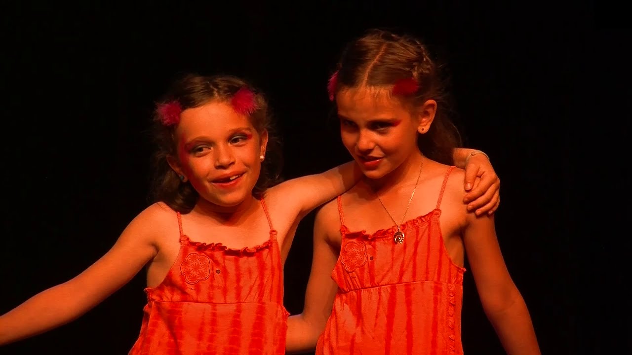 16 - Fany Jazz: 