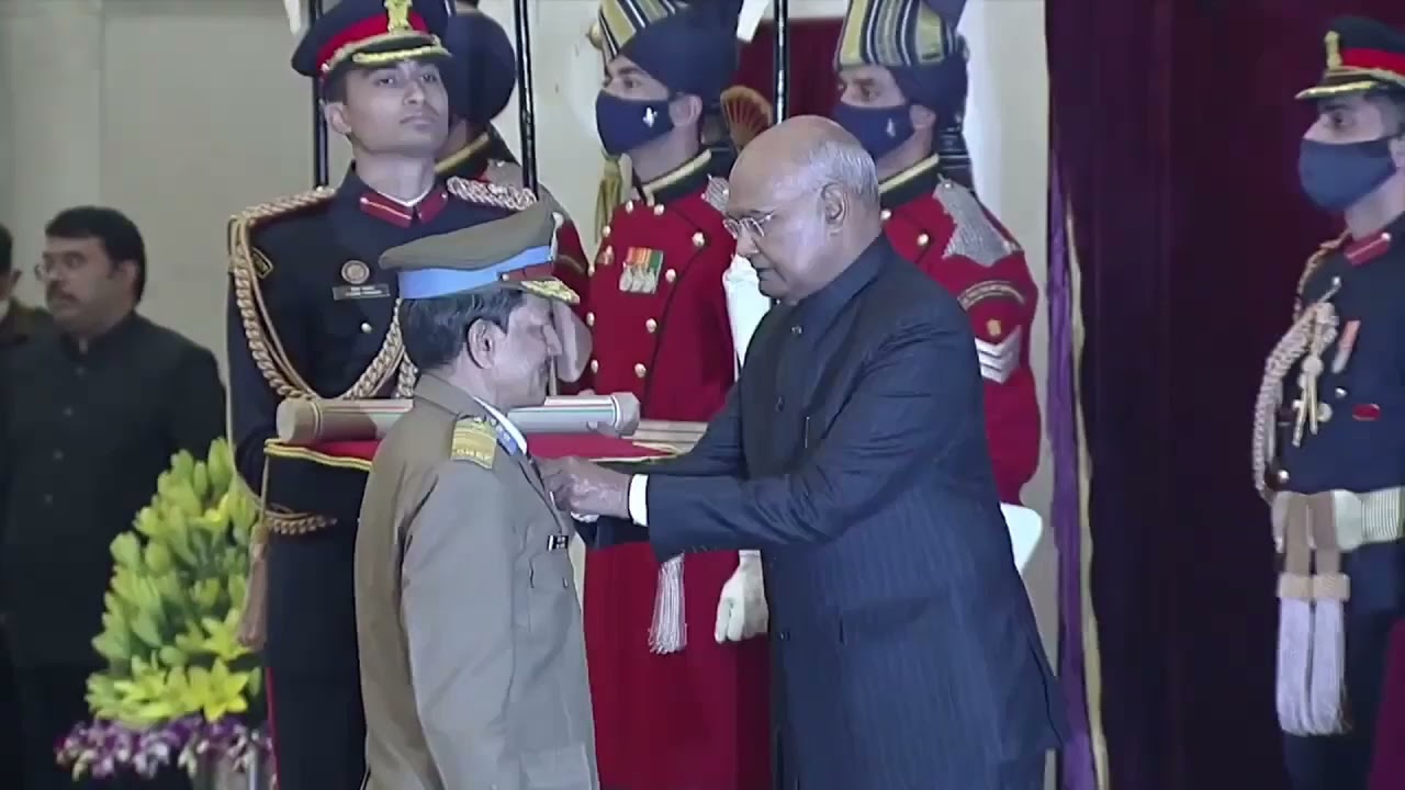 President Kovind presents Ati Vishisht Seva Medal to Anil Kumar, Addl DGBR (Retired).