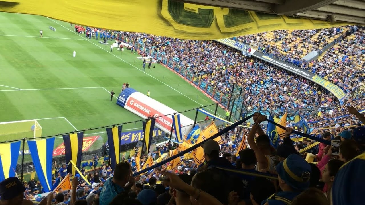 Previa y entra La 12 (EXPLOTA) - Boca Talleres 2018