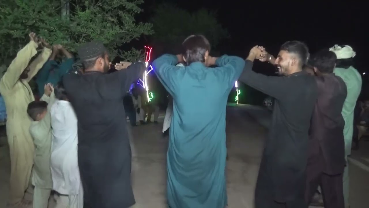 Sano Nashia Te Lawan Ala Toon Ay | Best Punjabi Ghomar On Dhol Beats | New Saraiki Jhumar 2025