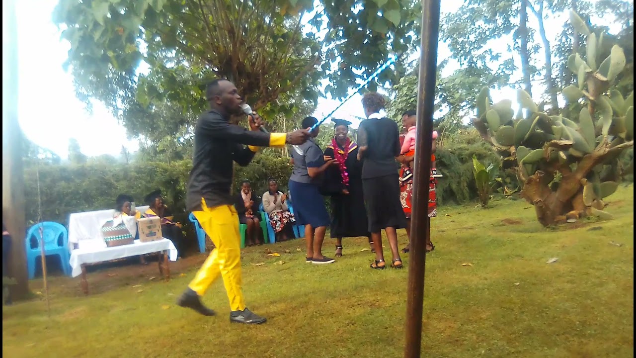 MC/artist Sheldon at seretut for more information call 0708455985 and subscribe my channel.