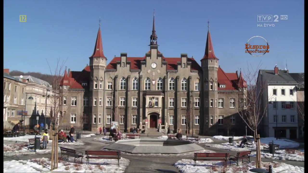 &bdquo;Układ&rdquo; lokalny - Magazyn Ekspresu Reporter&oacute;w