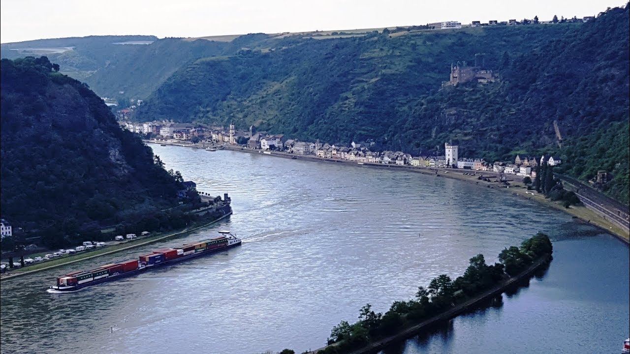 Die Loreley auch Lorelei Lorele&iuml; Lore Lay Lore-Ley Lurley Lurelei Lurlei Sankt Goarshausen Felsen