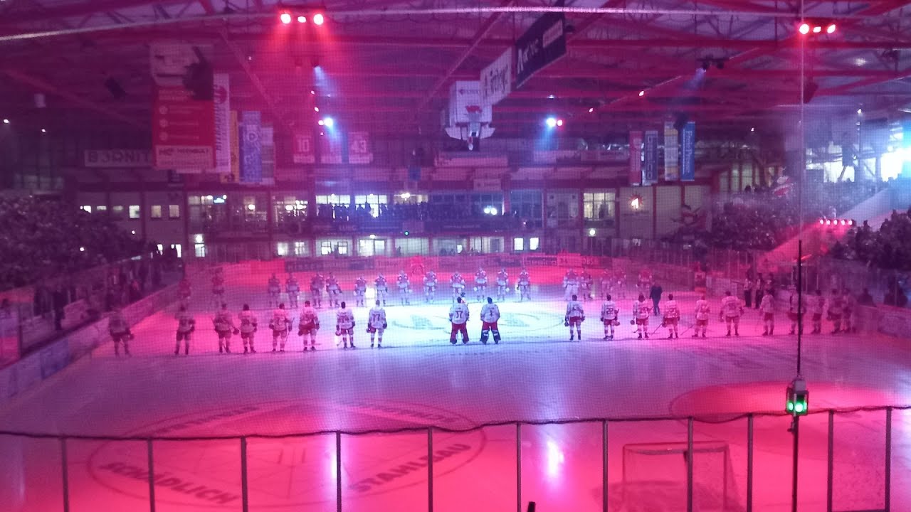Einlauf + Spielende der Eispiraten Crimmitschau🔴⚪