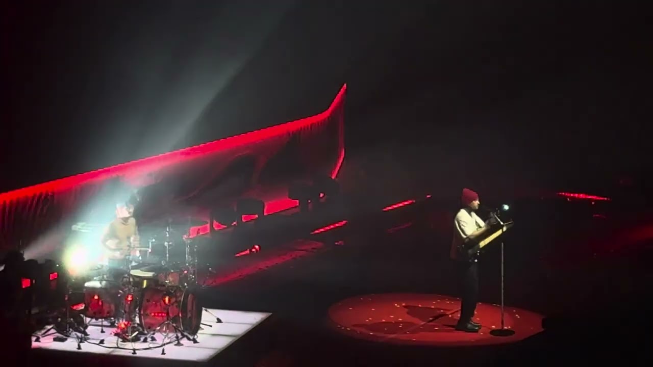 Twenty One Pilots - Stressed Out (Live at Movistar Arena, Buenos Aires - January 28, 2025)
