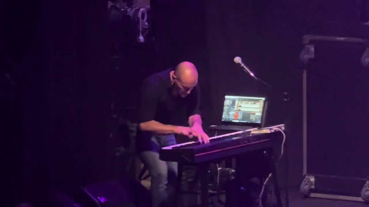 Ian Paice & Purpendicular - Hush